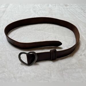 American Eagle Outfitters Size Small Brown Weathered Belt. Heart Buckle.